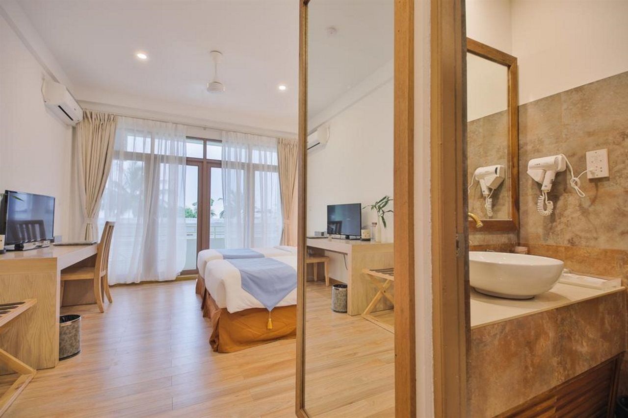 Plumeria Boutique Guest House Фелидху Экстерьер фото
